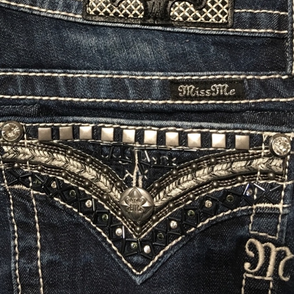 Miss Me Jeans - Boot Cut - Picture 9 of 11